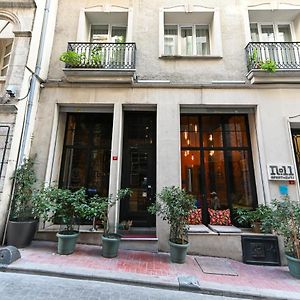 No11 Hotel & Apartments